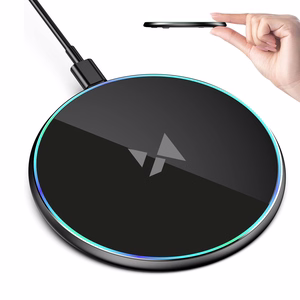 Wozinsky WLI-01Y 15W Qi indukcijas lādētājs ar USB-C kabeli - melns