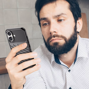 Thunder viedtālruņa apvalks iPhone 16 Plus silikona apvalks - melns