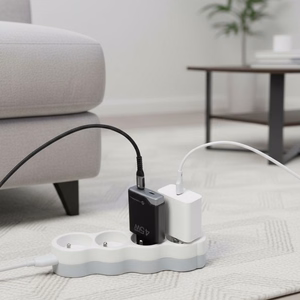 FORCELL F-ENERGY GaN III B245201(2C) īpaši plāns ceļojumu lādētājs 2 x Type C + USB A PD QC4.0 3A 45W melns