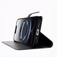 Puro ekoloģiskās ādas viedtālruņa apvalks iPhone 16E ar horizontālu atloku, 2 karšu slotiem un banknošu kabatu, melns