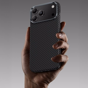 Melns Benks Magnetic Armor Air 600D kevlara vāciņš ar metāla rāmi (C.K.FL.AP.BK.A072), paredzēts iPhone 18 Pro / iPhone 17 Pro