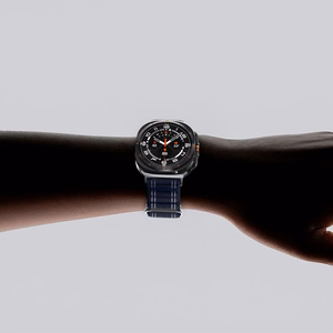 SPIGEN WBF0 siksniņa SAMSUNG GALAXY WATCH ULTRA 2024 / 2025 (47 MM) tumši zils