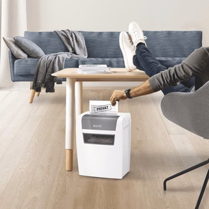 Leitz IQ Home – P-4 dokumentu smalcinātājs, 6 loksnes, 15 l tvertne (80340000)
