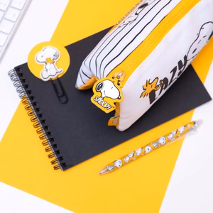 Snoopy Lazy Days penālis ar 3 nodalījumiem