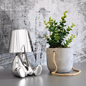 Nakts lampa Silver Man dizains H