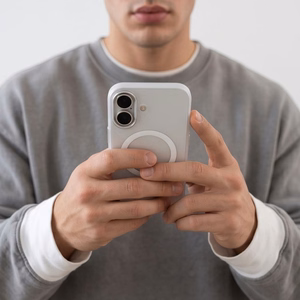 Tech-Protect MagZero MagSafe maciņš iPhone 17, matēti balts