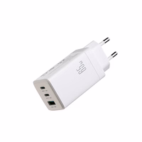 Joyroom JR-TG10 65W GaN 2x USB-C + USB-A sienas lādētājs ar 100W USB-C - USB-C 1.2m kabeli - balts
