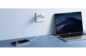 Tālruņa lādētājs VEGER USB A + Type C PD Super Charge PPS 100W + datu kabelis Type C uz C 240W TR150 balts