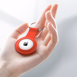 Crong Silicone vāciņš ierīcei Apple AirTag 1 / 2, ar atslēgu gredzenu, sarkans