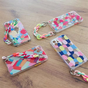 Color Chain Case гибкий эластичный гелевый чехол с цепочкой-подвеской для iPhone 13 Pro разноцветный (3)