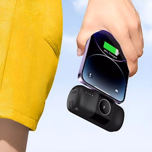 Wozinsky WF16-YLS 5000mAh 15W Lightning mini portatīvais lādētājs ar iebūvētu USB-C kabeli un Apple Watch lādētāju - melna