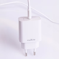 Maxlife MXTC-06-20C PD QC lādētājs 1x USB-C 20W balts + USB-C - USB-C kabelis 20W