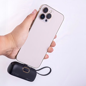 Forever mini portatīvais lādētājs MTB-100 22.5W 5000 mAh USB C melns