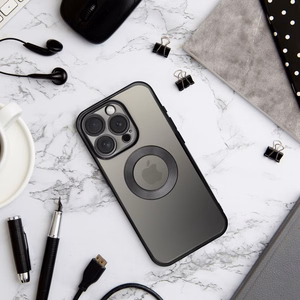 GLAM viedtālruņa apvalks IPHONE 17 melns