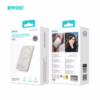 BWOO Ultra Slim Portatīvais lādētājs 5000mAh with magnetic charging P79 light pelēks