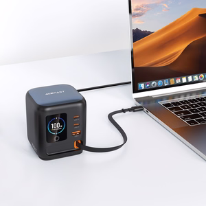 Acefast Z10 GaN 100 W 3 × USB galda lādētājs ar izvelkamu USB-C kabeli un TFT displeju, melns