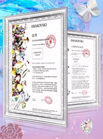 Kingxbar Lucky Series apvalks, dekorēts ar oriģināliem Swarovski kristāliem, iPhone 12 mini – caurspīdīgs (Āboliņš)