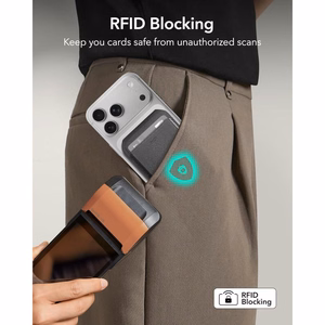ESR Classic ar RFID aizsardzību MagSafe magnētiskais karšu maciņš tālrunim ar statīvu – melns