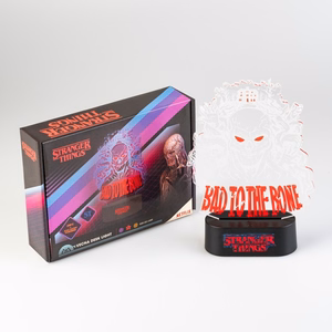 Stranger Things Bad To The Bone LED naktslampiņa, 16 × 24 cm