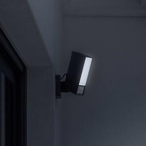 Netatmo NOF – āra LED gaismeklis ar PIR kustības sensoru, melns
