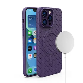 Magnētiskais pīts apvalks iPhone 15 Pro - violets
