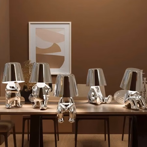 Nakts lampa Silver Man dizains E