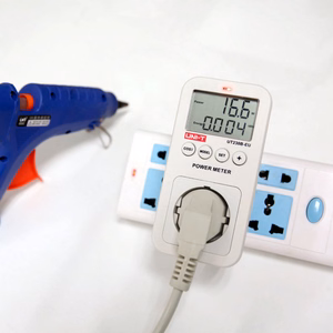 Uni-T UT230B-EU kontaktligzda ar enerģijas patēriņa mērītāju