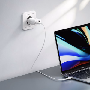 Tālruņa lādētājs VEGER USB A + Type C PD Super Charge PPS 45W + datu kabelis Type C uz C 100W TR101 balts