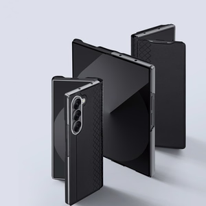 Dux Ducis Brill viedtālruņa apvalks Samsung Galaxy Z Fold7 ar magnētisko aizdari - melns