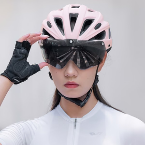 Rockbros universāla velo ķivere ar noņemamu nagu un noņemamām UV brillēm, rozā