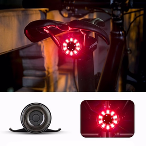 Rockbros Q1 aizmugurējais velosipēda lukturis 7 krāsu LED + USB-C - USB-A kabelis - melns