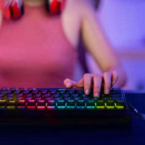 Wozinsky WKGP-1165 Mehāniskā spēļu tastatūra ar RGB apgaismojumu - melna