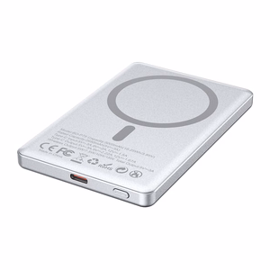 BWOO aluminium magnetic portatīvais lādētājs P75 PD 20W 5000 mAh with digital display and USB-C port sudraba
