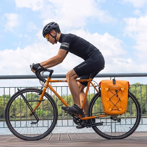 Rockbros 30140022003 ūdensnecaurlaidīga velosipēda bagāžnieka soma, oranža
