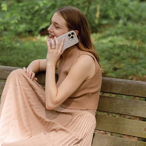 Viedtālruņa apvalks iPhone 14 Plus - smilšains