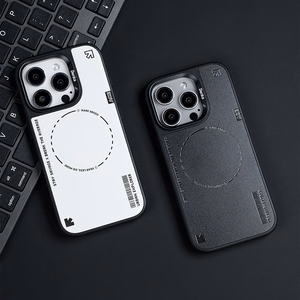 Benks Dynamic Minimalist Case for Iphone 16 Pro white