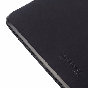 Melns Tucano Elements 2 4 mm neoprēna apvalks MacBook Pro 14 collu un 13 collu klēpjdatoriem