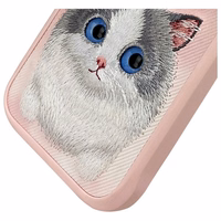 Nimmy Big Eyed Pet 2.0 kaķa apvalks iPhone 16 Pro - rozā
