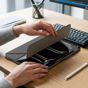 AmazingThing Titan Pro maciņš iPad A16 11" ar 720° rotējamu statīvu un irbuļa turētāju, melns