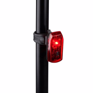 Dunlop K-Mark aizmugurējais velosipēda lukturis ar 5 LED un bremžu signāla funkciju