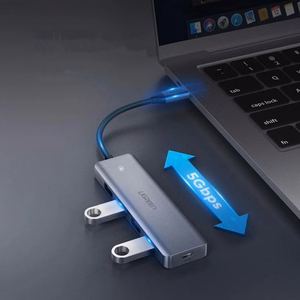 Ugreen USB Type C Sadalītājs - 4x USB 3.2 Gen 1 ar USB-C barošanas pieslēgvietu pelēks (CM219 70336)