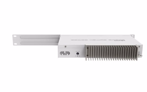 Komutators MikroTik CRS309-1G-8S+IN 1xGigabit 8xSFP+