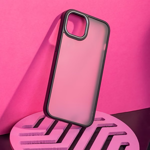 Satīna matēts viedtālruņa apvalks iPhone 15 Plus 6,7" melns