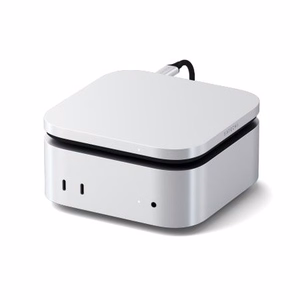Disk adapter Satechi USB4 Slim NVMe SSD Enclosure silver