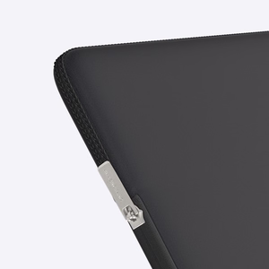 AmazingThing Minimal BasicBag klēpjdatora soma MacBook Neo 13" - melna