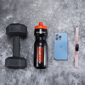 Rockbros 750 ml velosipēda pudele - caurspīdīgi melna ar sarkanu iemuti