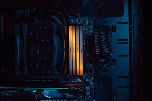 Kingston Technology FURY 16GB 4266MT/s DDR4 CL19 DIMM (komplekts no 2) Renegade RGB