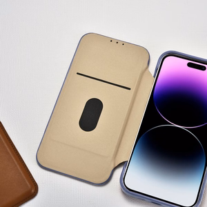 iCarer CE Premium ādas folio viedtālruņa apvalks iPhone 14 Pro Max magnētiskais atveramais ādas folio apvalks MagSafe gaiši violeta