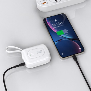 Dudao K32 22.5W 10000 mAh павербанк со встроенным кабелем USB-C / Lightning - белый