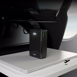 Внешний аккумулятор SBS 20000 mAh 20W со встроенным кабелем USB-C и цифровым дисплеем - чёрный